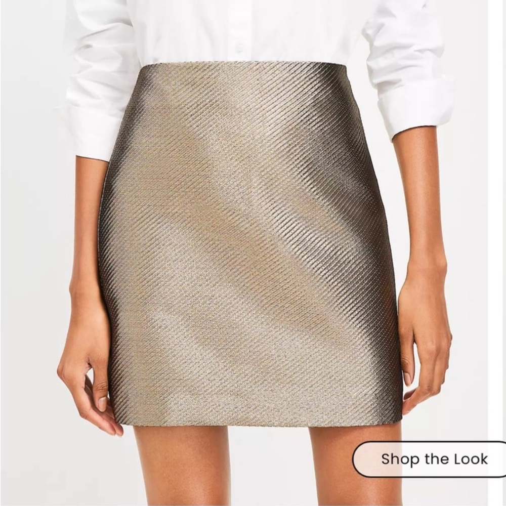 NWT LOFT Gold Metallic Textured Jacquard Mini Skirt Size 12